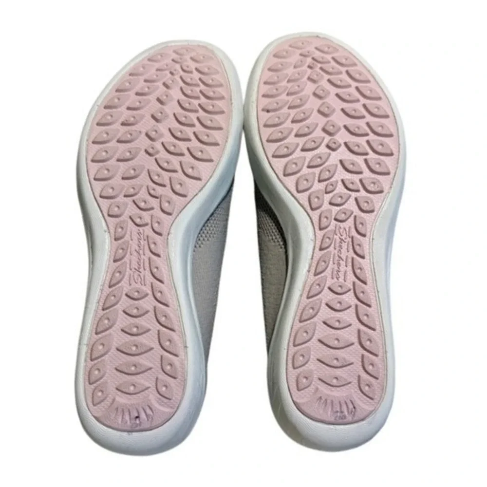 Skechers Slip On Sneakers Memory Foam Walking Shoes Travel Comfort Sketchers 7.5